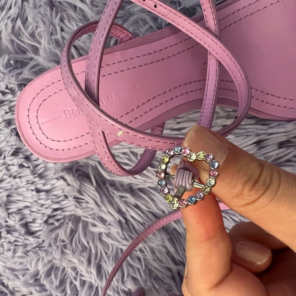 BERSHKA SANDALS- size 38 - Picture 4 of 7